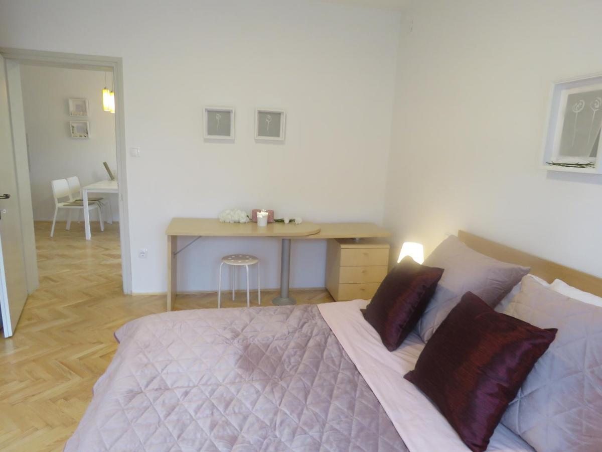 Sani Apartments Sveti Kriz Zacretje ภายนอก รูปภาพ