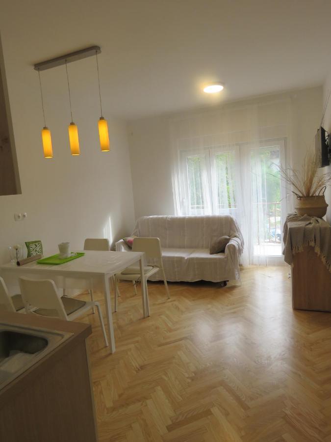 Sani Apartments Sveti Kriz Zacretje ภายนอก รูปภาพ
